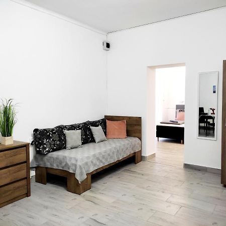 Dunapart Apartment วาค ภายนอก รูปภาพ